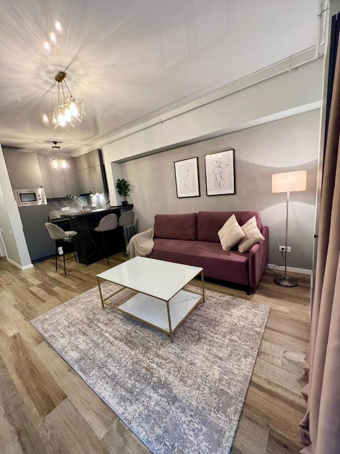 Nalu Studio * Mamaia